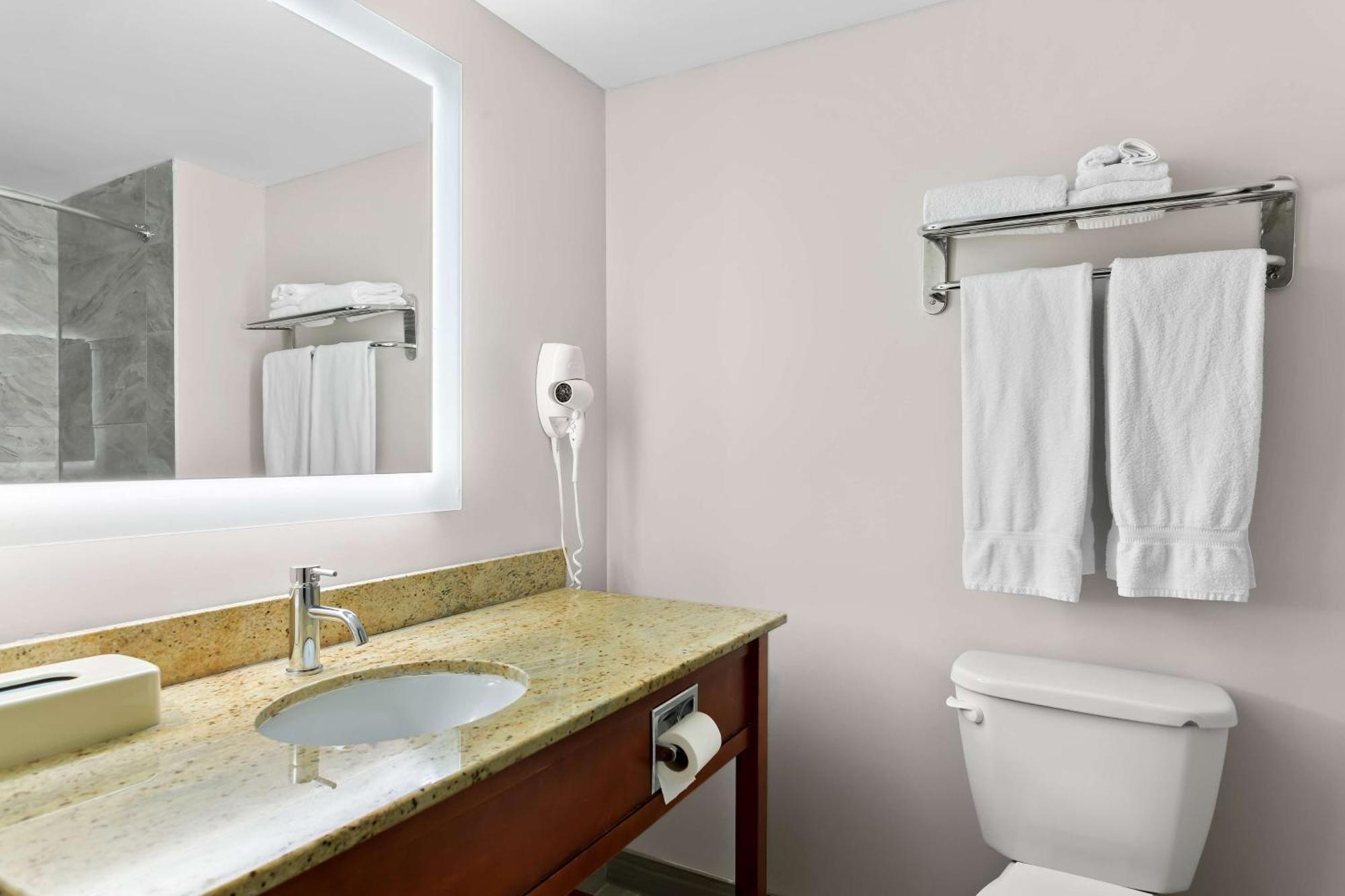 Surestay Plus By Best Western Windsor Kültér fotó