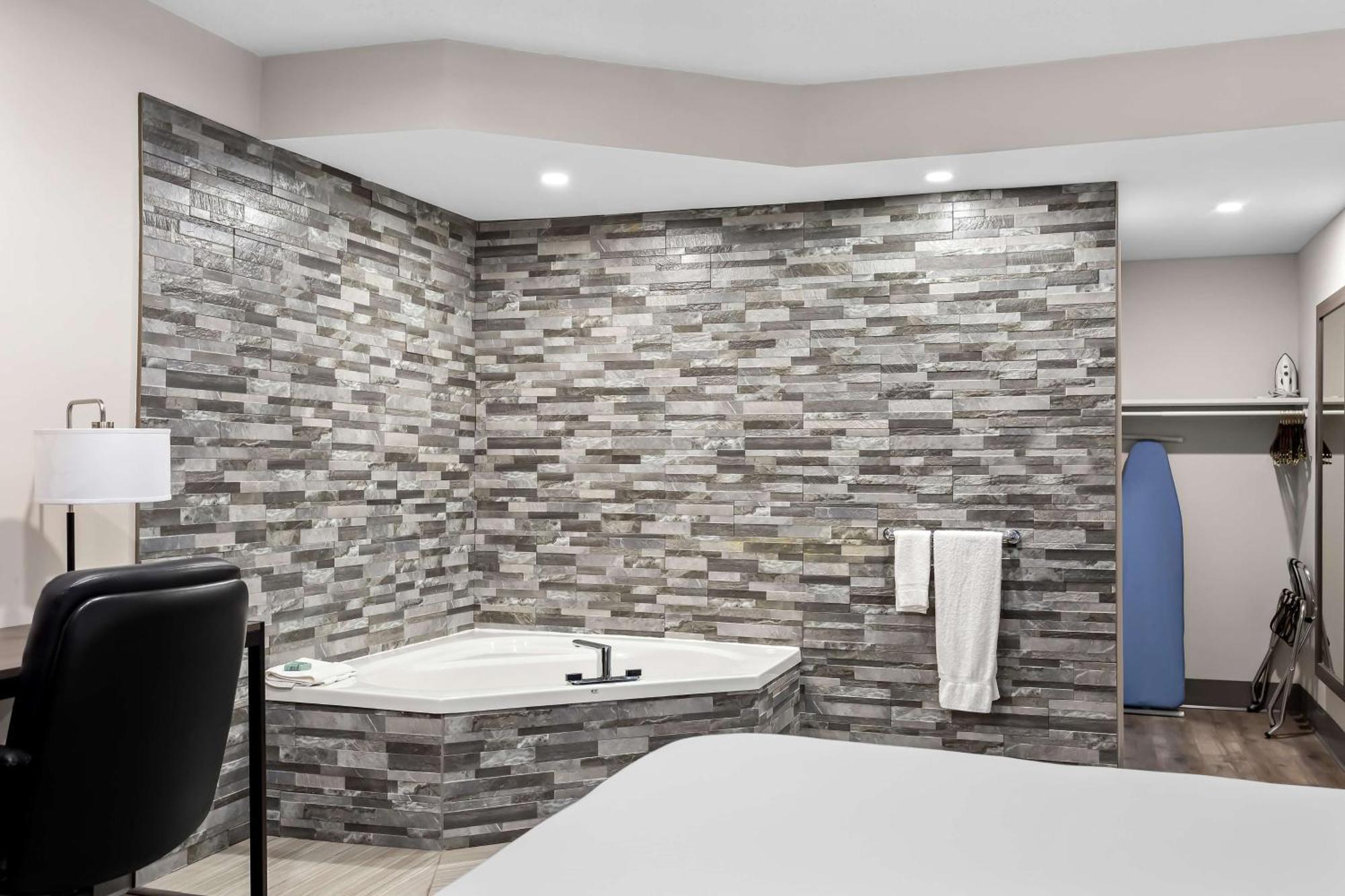 Surestay Plus By Best Western Windsor Kültér fotó