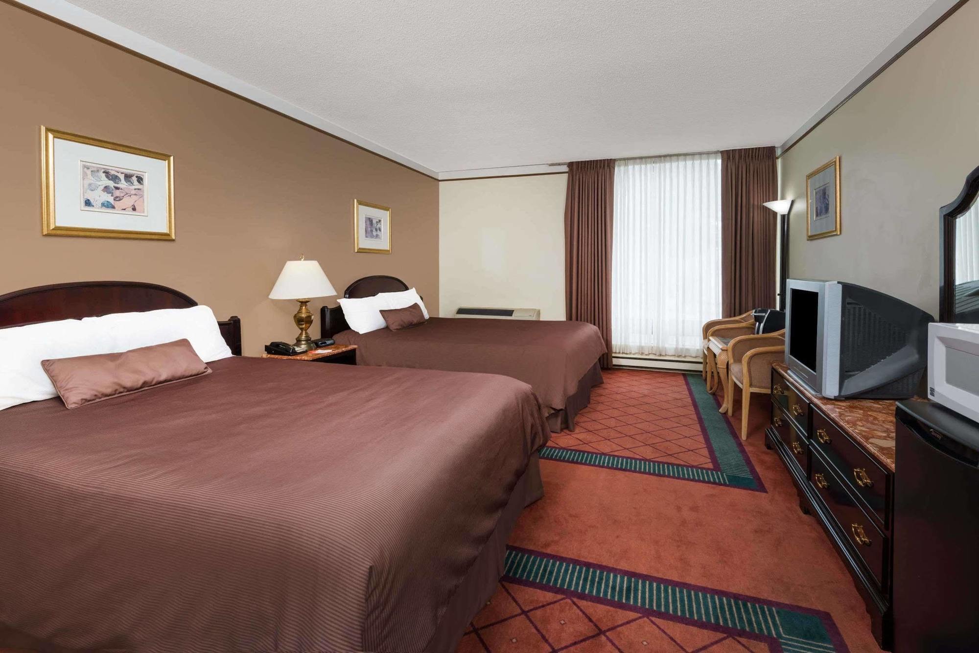 Surestay Plus By Best Western Windsor Kültér fotó