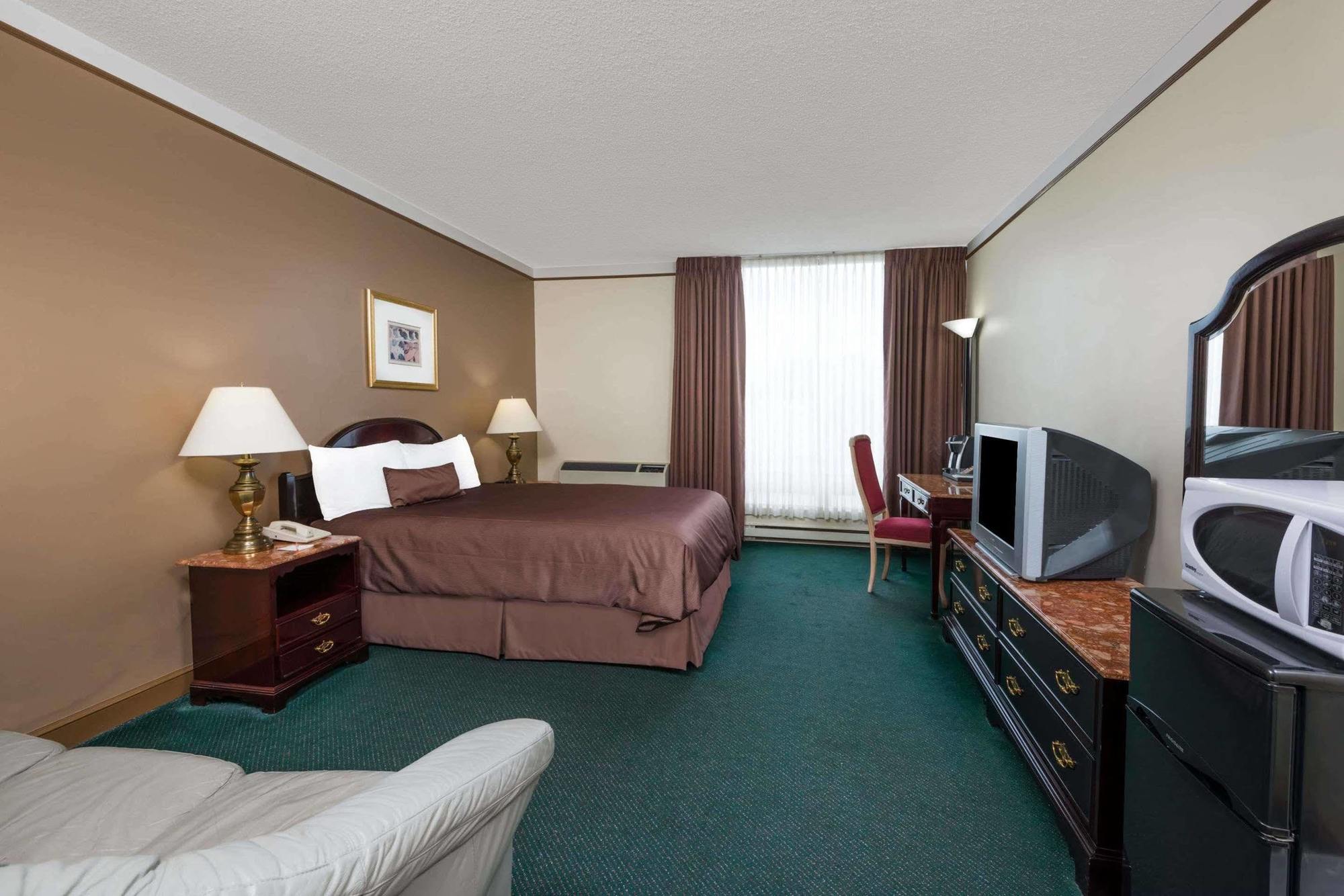 Surestay Plus By Best Western Windsor Kültér fotó