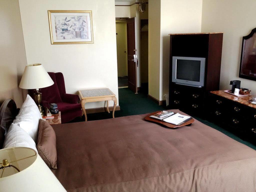 Surestay Plus By Best Western Windsor Kültér fotó