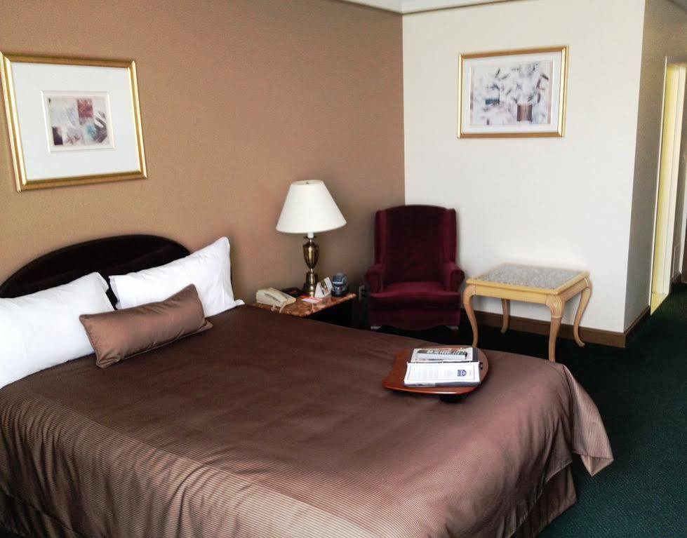 Surestay Plus By Best Western Windsor Kültér fotó